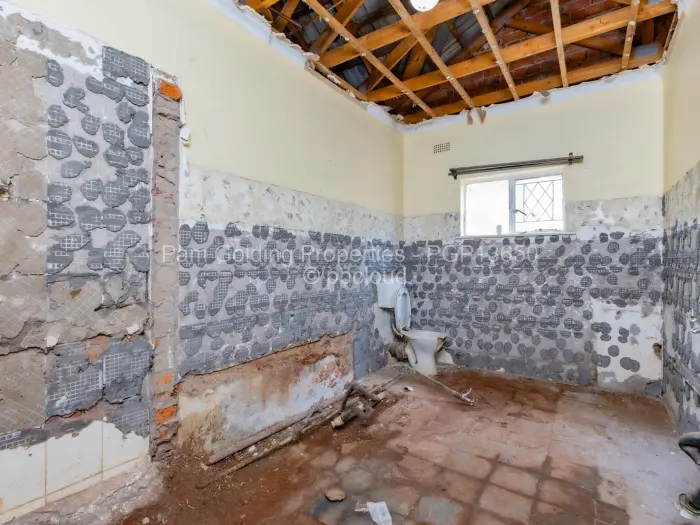 3 Bedroom House for Sale in Borrowdale, Harare