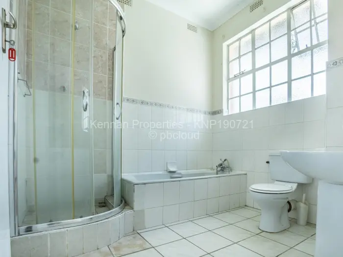 5 Bedroom House for Sale in Glen Lorne, Harare