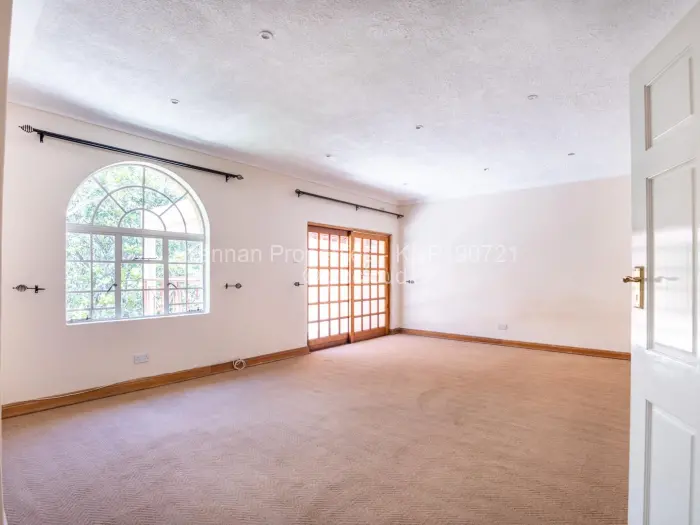 5 Bedroom House for Sale in Glen Lorne, Harare