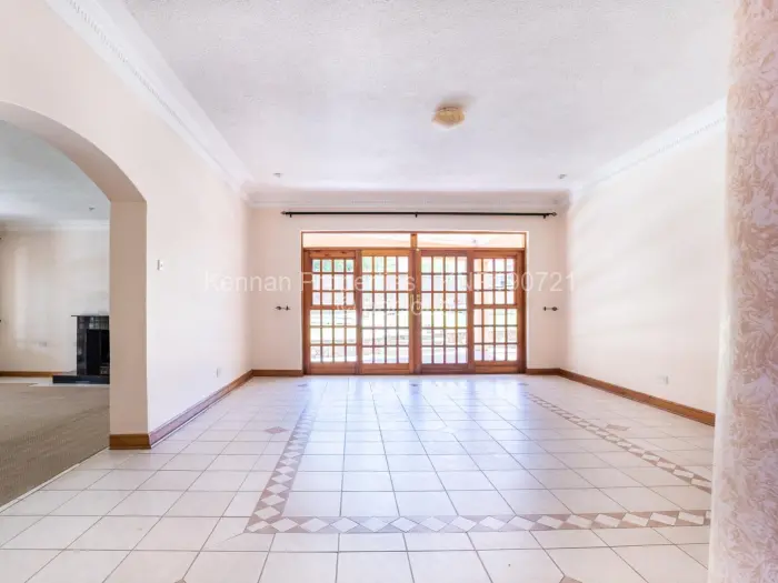 5 Bedroom House for Sale in Glen Lorne, Harare