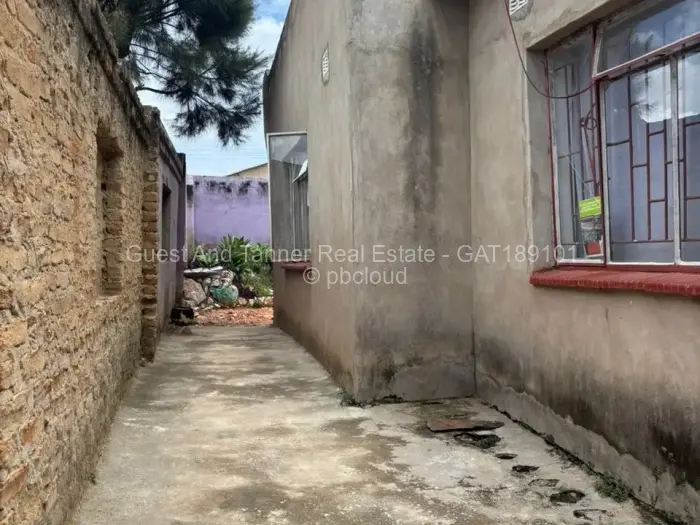 5 Bedroom House for Sale in Chinhoyi, Chinhoyi