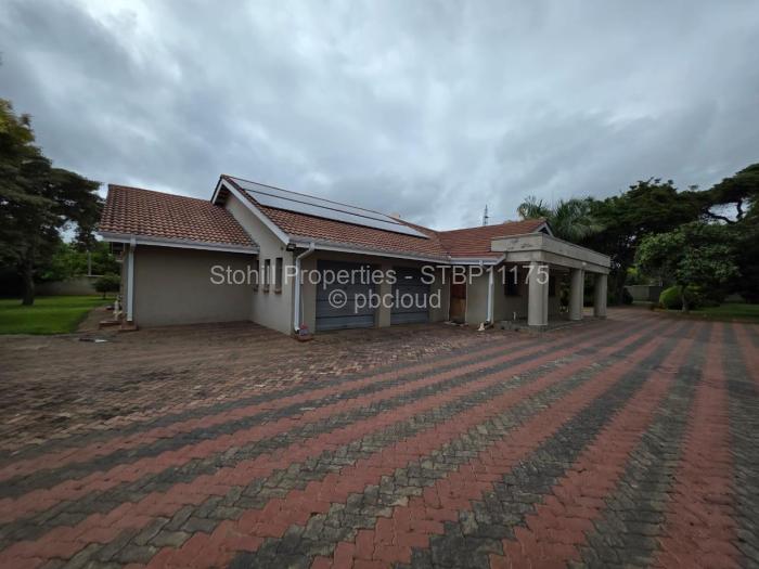 5 Bedroom House for Sale in Borrowdale, Harare