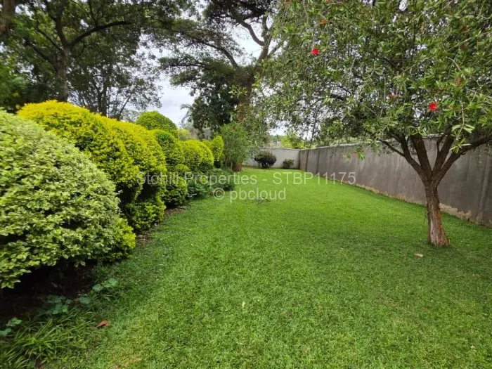 5 Bedroom House for Sale in Borrowdale, Harare