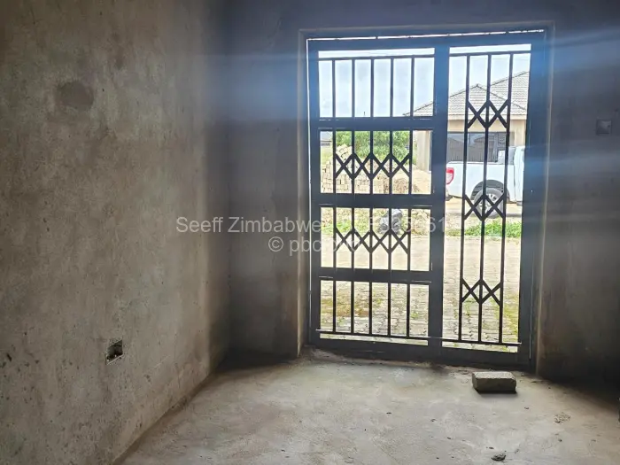 4 Bedroom House for Sale in Ruwa, Ruwa