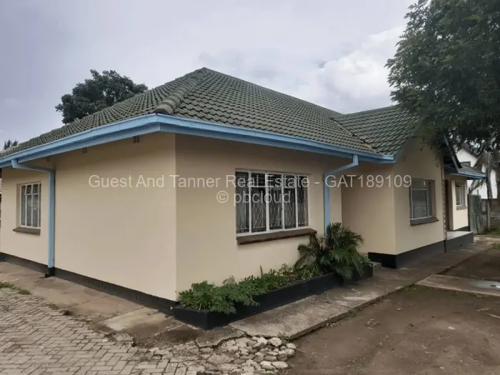 4 Bedroom House for Sale in Upper Hillside, Harare