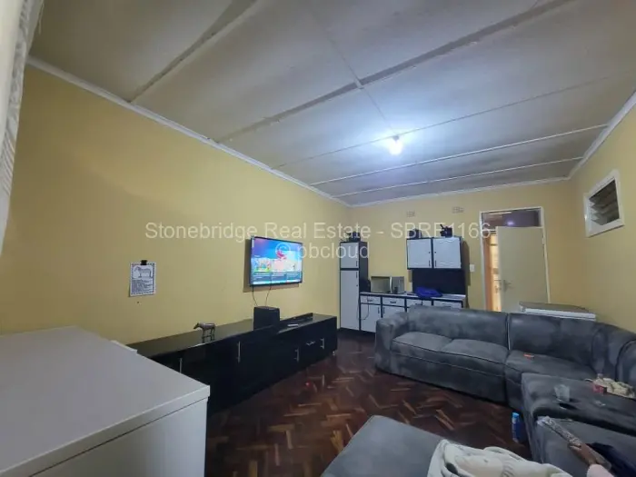 Flat/Apartment for Sale in Bulawayo City Centre, Bulawayo