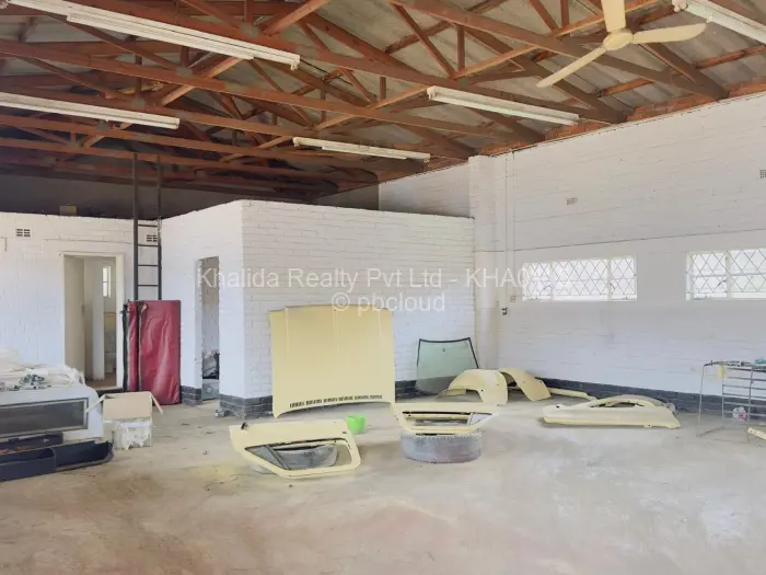 Warehouse/Industrial for Sale in Bluff Hill, Harare