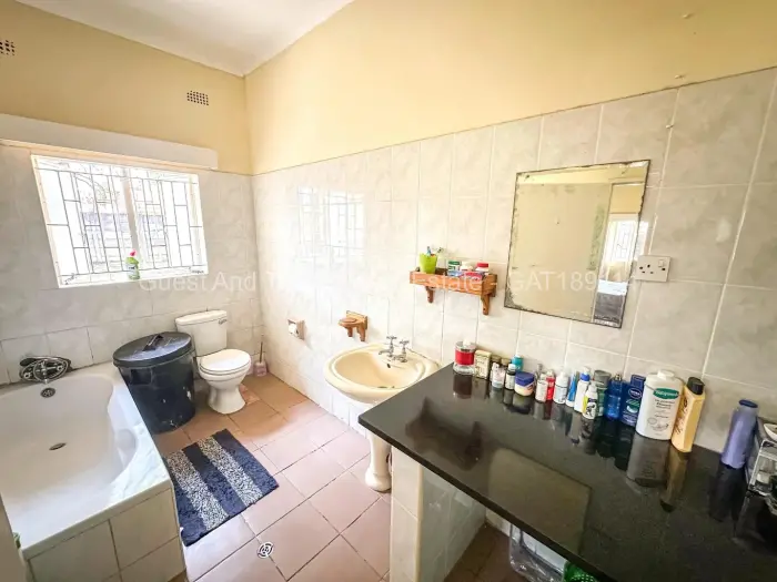 6 Bedroom House for Sale in Greendale North, Harare
