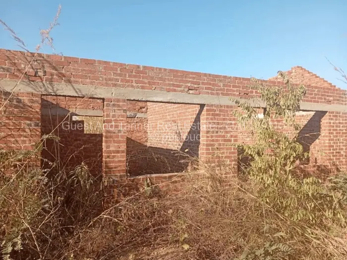 Commercial Stand for Sale in Chinhoyi, Chinhoyi