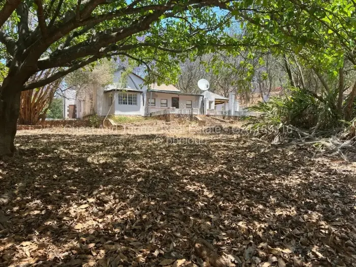 Residential Stand for Sale in Glen Lorne, Harare