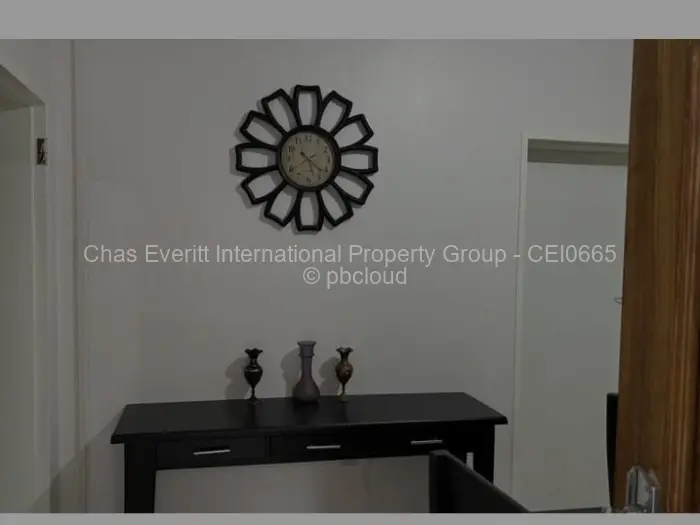 4 Bedroom House to Rent in Greendale North