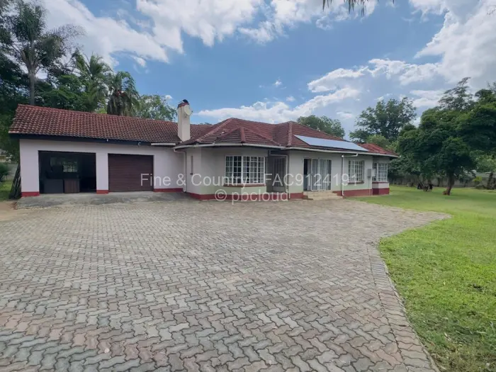 3 Bedroom House to Rent in Chisipite, Harare