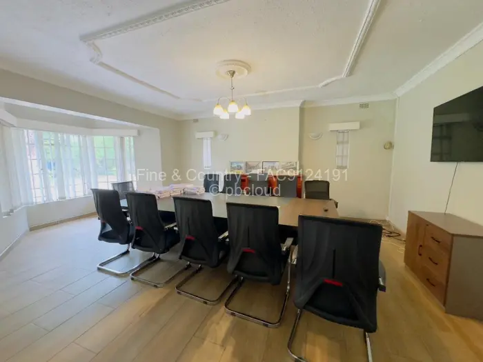 3 Bedroom House to Rent in Chisipite, Harare