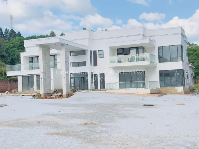 8 Bedroom House to Rent in Greystone Park, Harare