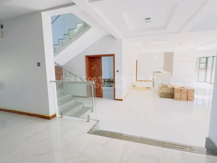 8 Bedroom House to Rent in Greystone Park, Harare