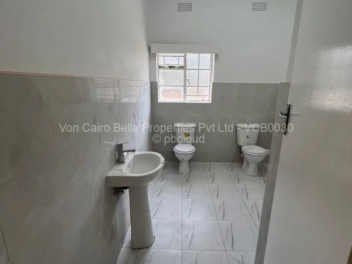 Office to Rent in Eastlea, Harare