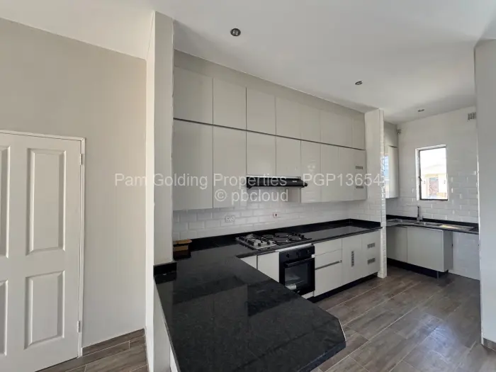 3 Bedroom House to Rent in Arlington