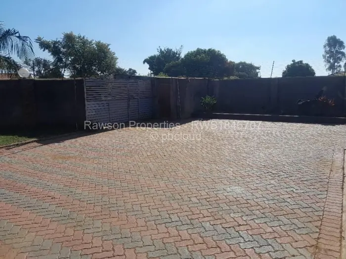 4 Bedroom House for Sale in Norton, Norton