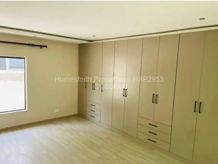 Flat/Apartment for Sale in Marlborough, Harare