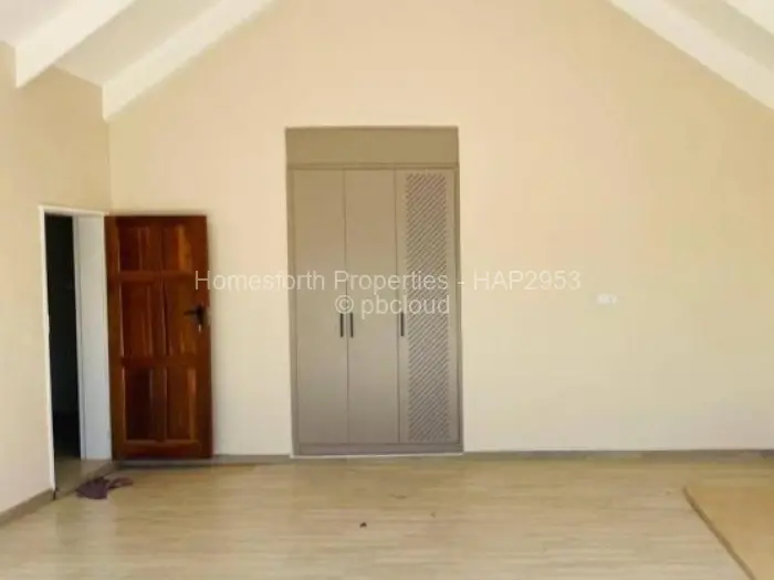 Flat/Apartment for Sale in Marlborough, Harare