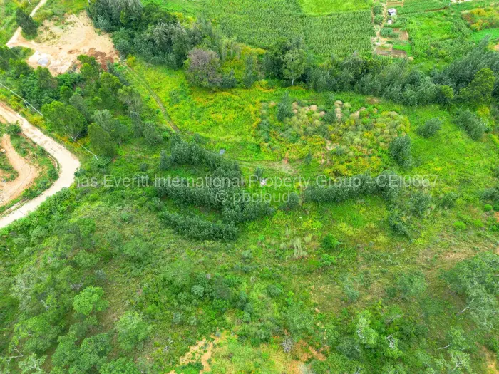 Residential Stand for Sale in Carrick Creagh Estate, Harare