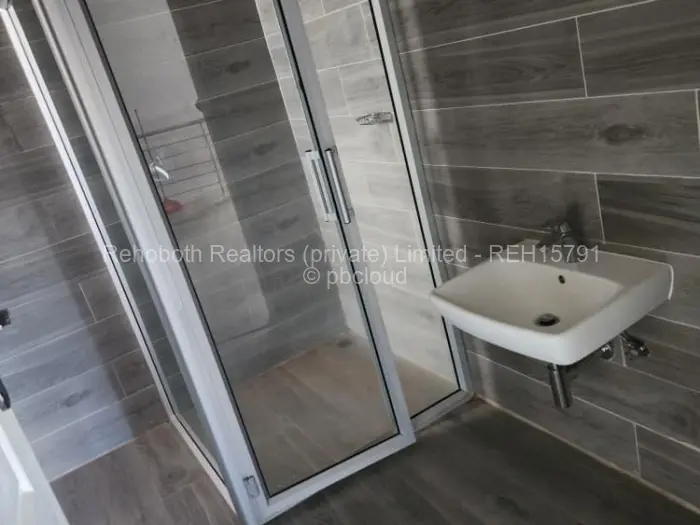 Flat/Apartment to Rent in Belvedere, Harare