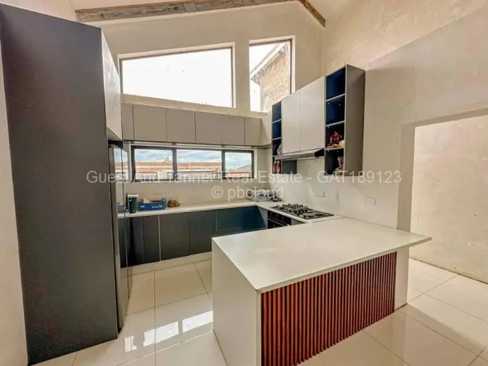 Townhouse/Cluster for Sale in Mabvazuva Estates, Ruwa