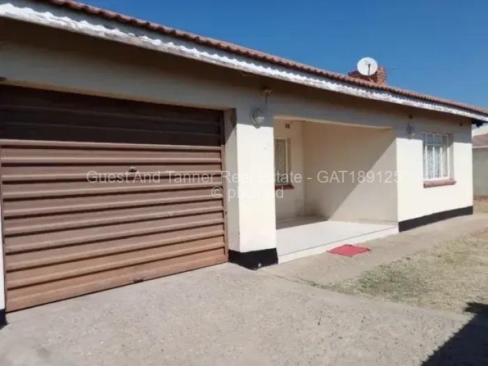 4 Bedroom House for Sale in Zimre Park, Harare