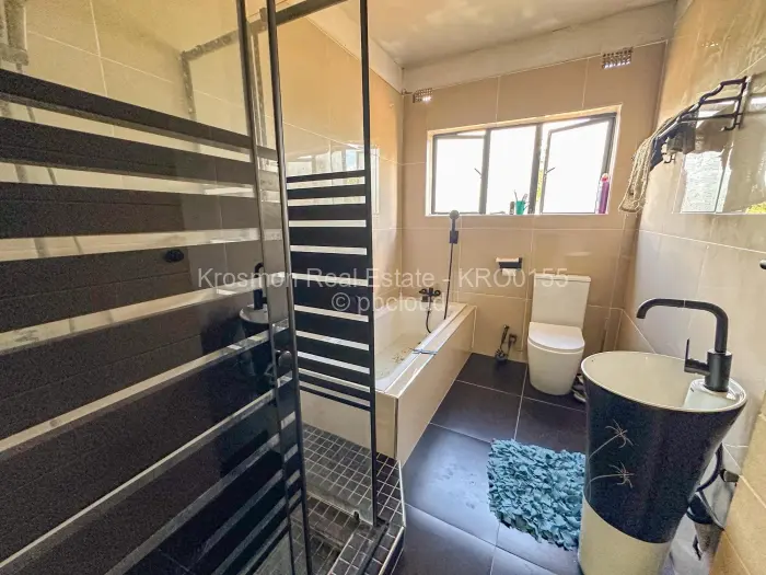 4 Bedroom House for Sale in Crowhill Views, Harare