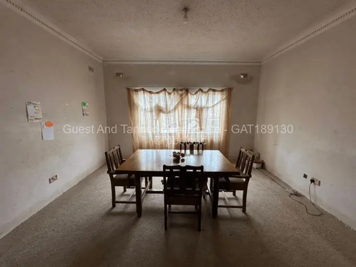 6 Bedroom House for Sale in Borrowdale, Harare