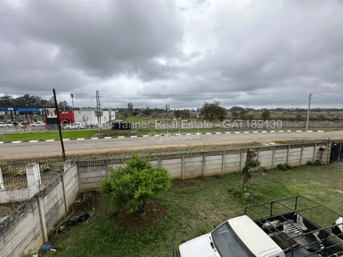 6 Bedroom House for Sale in Borrowdale, Harare