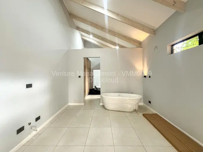 Townhouse/Cluster for Sale in Greendale, Harare