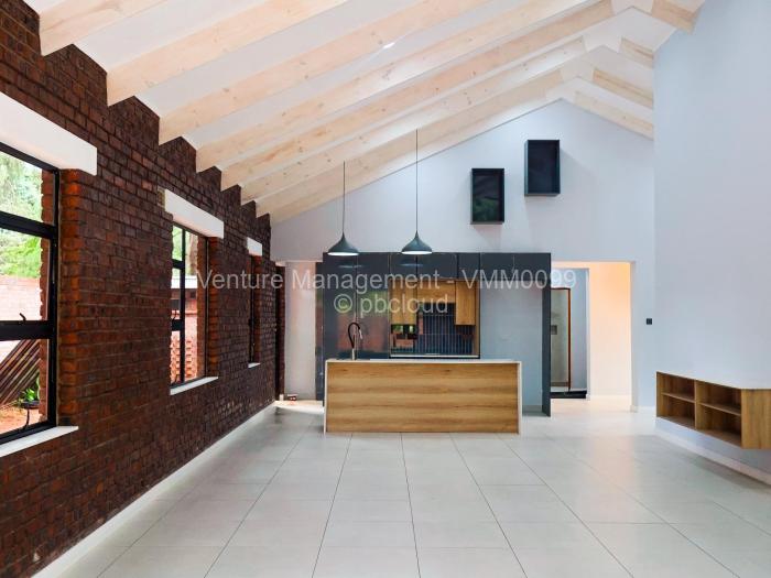 Townhouse/Cluster for Sale in Greendale, Harare