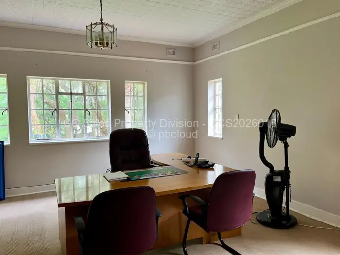 4 Bedroom House for Sale in Suburbs, Bulawayo