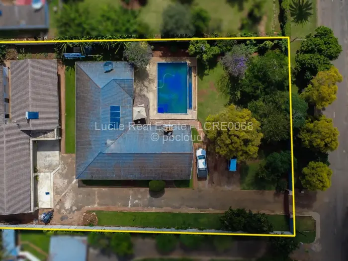4 Bedroom House for Sale in Alexandra Park, Harare