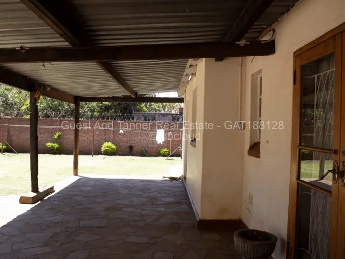 2 Bedroom House for Sale in Eastlea, Harare