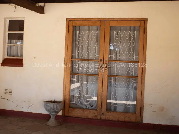 2 Bedroom House for Sale in Eastlea, Harare
