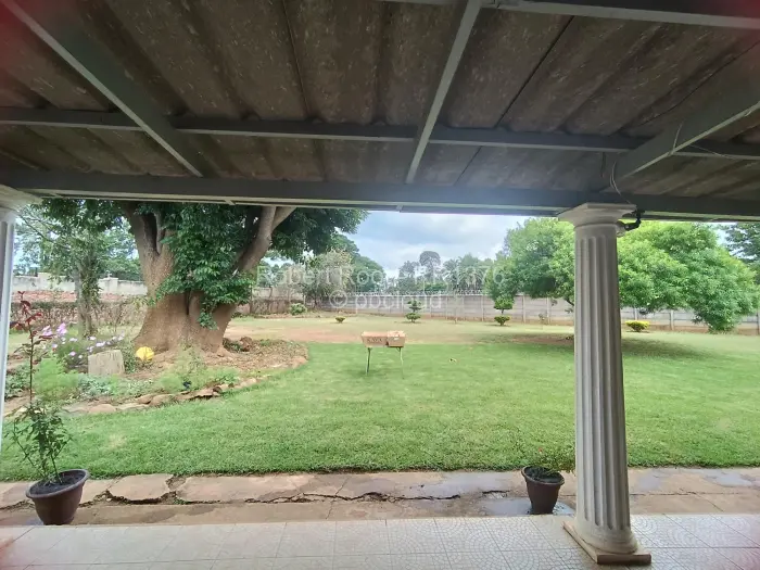 3 Bedroom House to Rent in The Grange