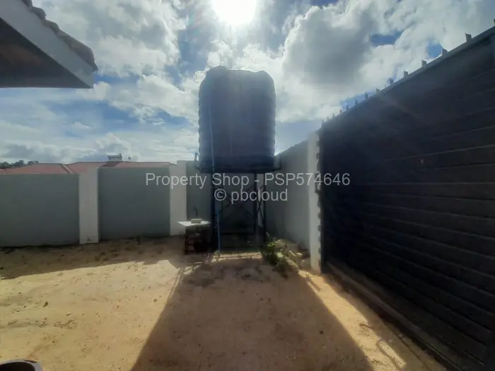 4 Bedroom House to Rent in Damofalls, Damofalls