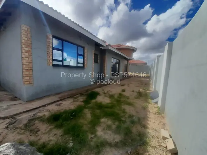 4 Bedroom House to Rent in Damofalls, Damofalls