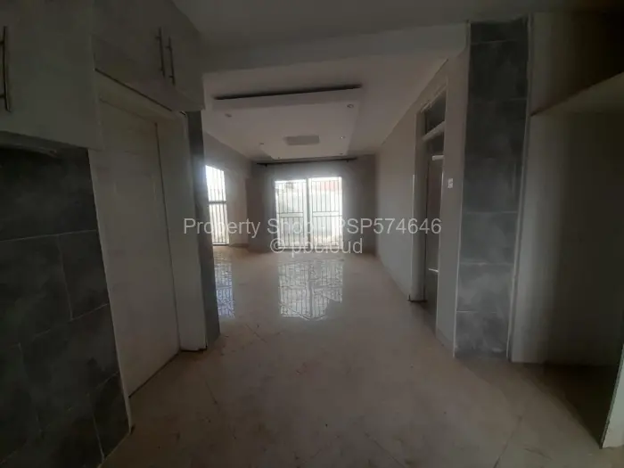 4 Bedroom House to Rent in Damofalls, Damofalls