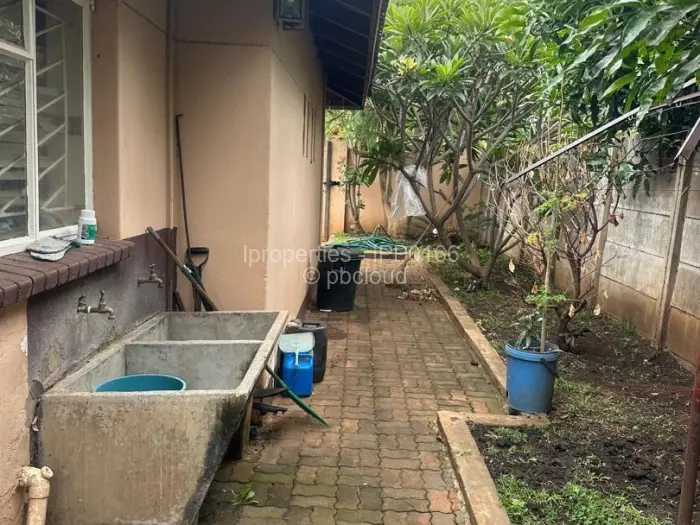 4 Bedroom House for Sale in Marlborough, Harare