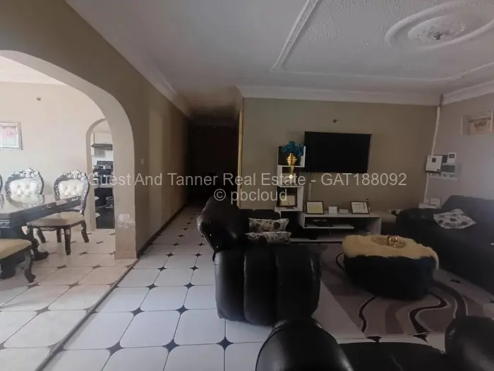 6 Bedroom House for Sale in Avondale, Harare
