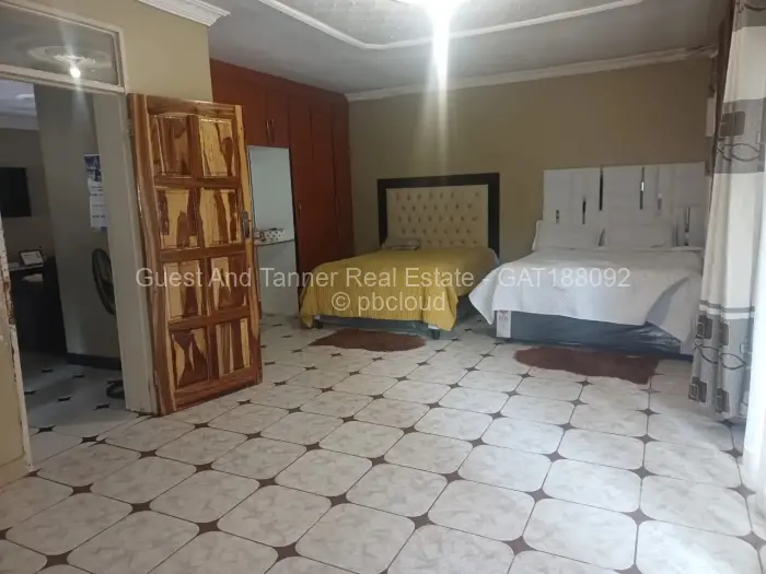 6 Bedroom House for Sale in Avondale, Harare