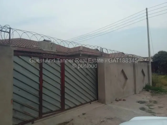 3 Bedroom House for Sale in Glen View, Harare