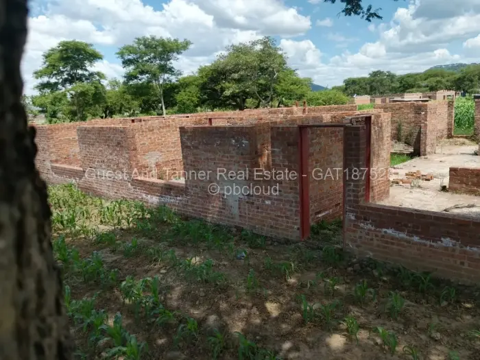 5 Bedroom House for Sale in Norton, Norton