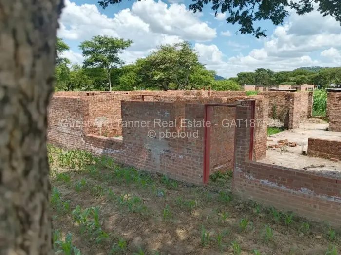 5 Bedroom House for Sale in Norton, Norton