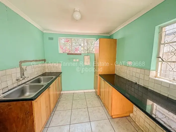 5 Bedroom House for Sale in Mount Pleasant, Harare