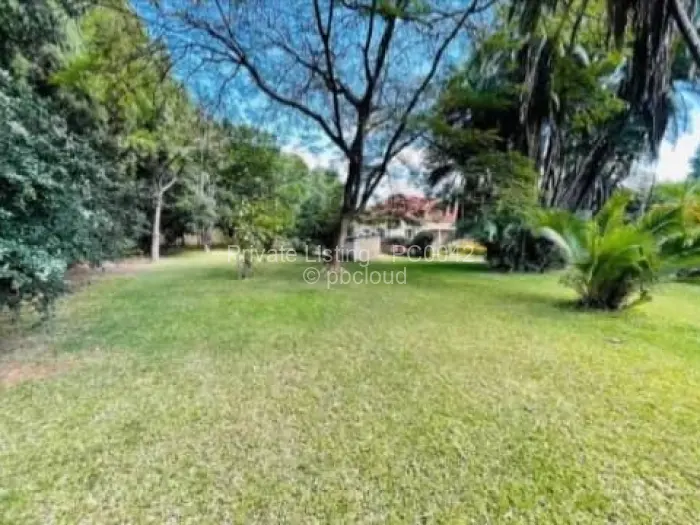 Commercial Stand for Sale in Mainway Meadows, Harare