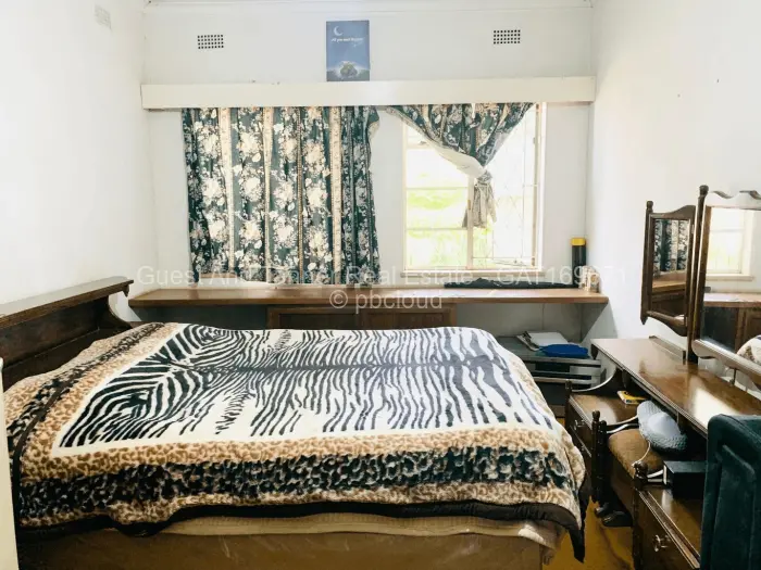 6 Bedroom House for Sale in Marlborough, Harare